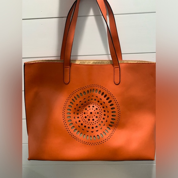 Neiman Marcus Handbags - Neiman Marcius,  Orange carry all tote bag.